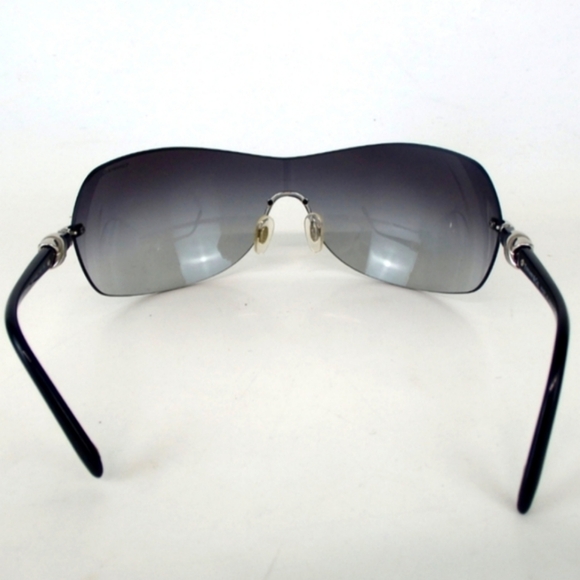 Tiffany & Co. Black Sunglasses with Gradient Lenses - Picture 5 of 6